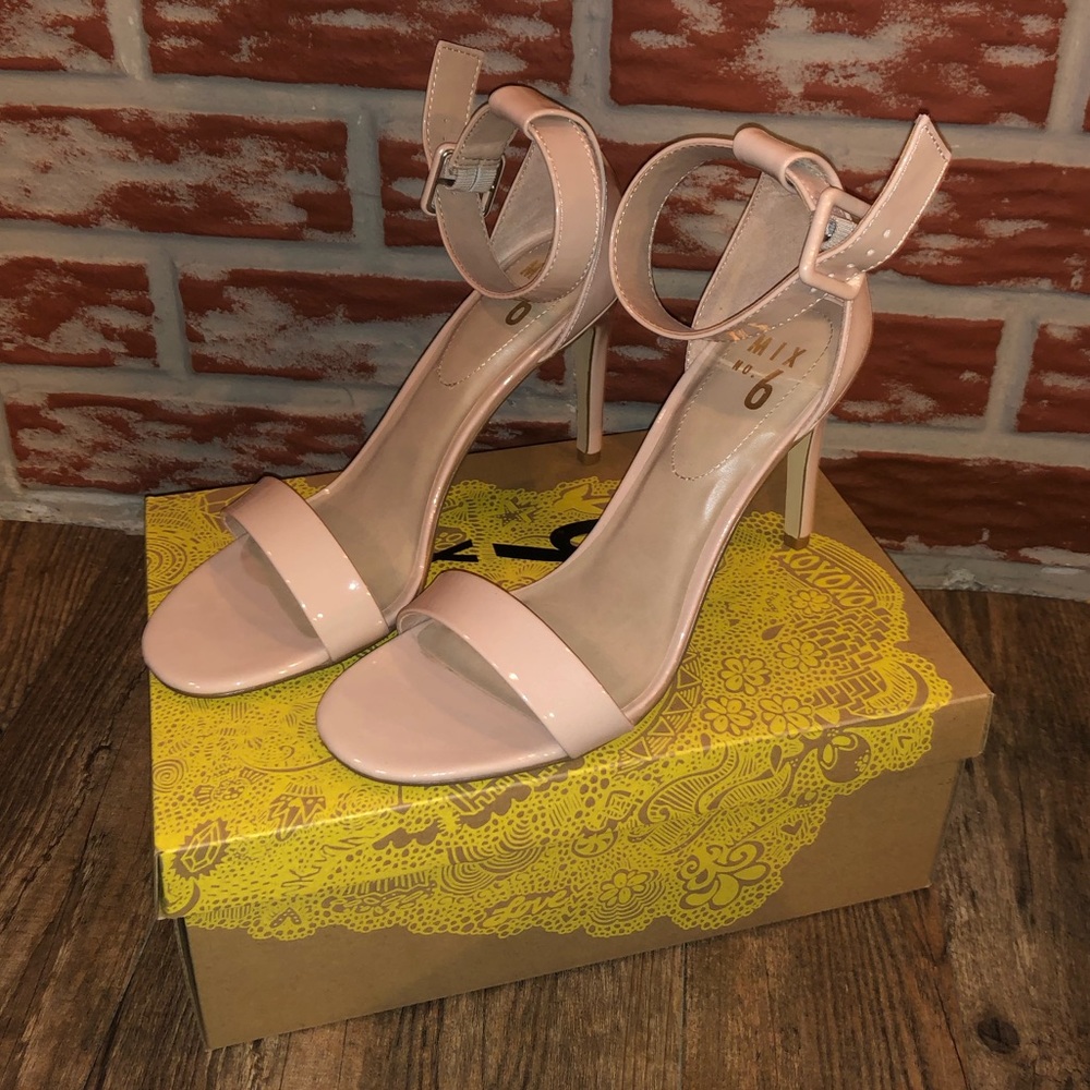 NEW Mix no. 6. Heels. Nude.